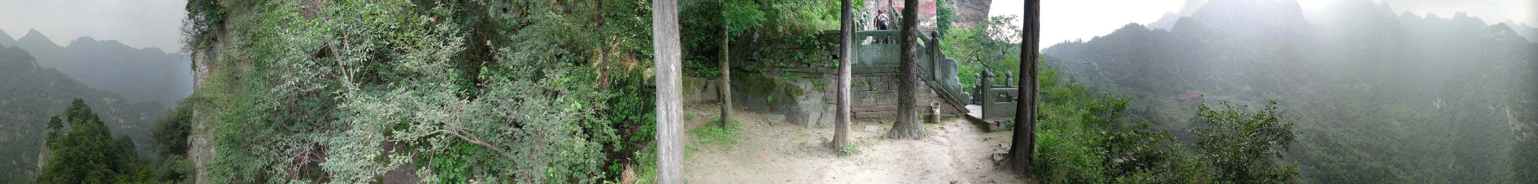 去南岩宫飞升崖